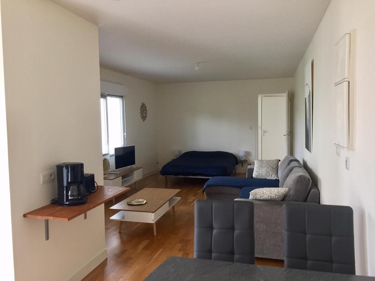 T1 Bis Proche Du Centre Avec Terrasse Apartment Сен-Брук Екстериор снимка